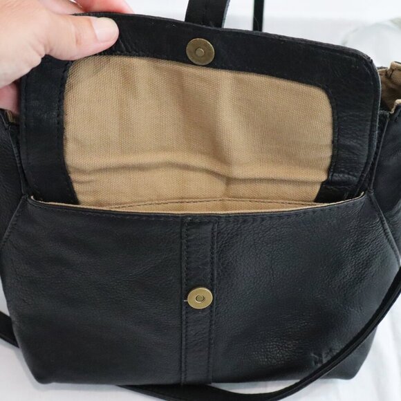 Frye Women's Ayla Leather Black Crossbody Bag Long Strap Outer Pocket EUC - Picture 14 of 14